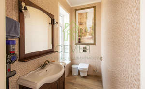 Дом 167м&sup2;, 3-этажный, на длительный срок, 