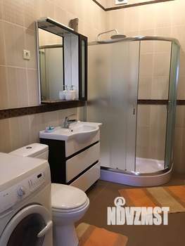 Коттедж 80м², 3-этажный, на длительный срок, 