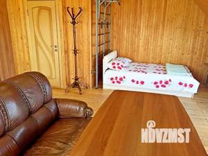 Дом 55м², 3-этажный, посуточно, 