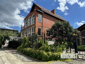 Дом 120м&sup2;, 3-этажный, посуточно, 