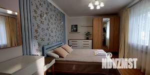 Дом 65м², 2-этажный, посуточно, 