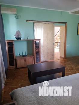Дом 150м², 3-этажный, посуточно, 