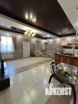 Дом 100м², 3-этажный, на длительный срок, 