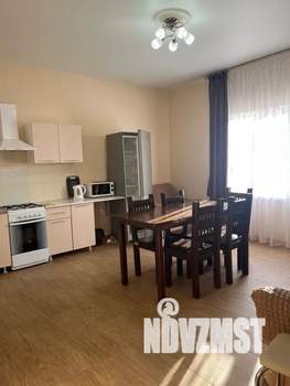 Дом 100м&sup2;, 2-этажный, посуточно, 