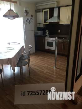 Таунхаус 140м², 2-этажный, на длительный срок, 