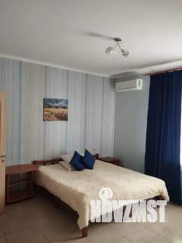 Дом 200м&sup2;, 2-этажный, посуточно, 