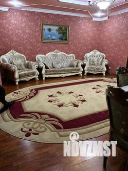 Дом 80м&sup2;, 3-этажный, посуточно, 