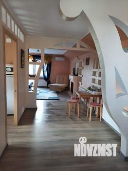 Дом 225м², 2-этажный, посуточно, 
