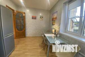 Дом 115м&sup2;, 2-этажный, посуточно, 