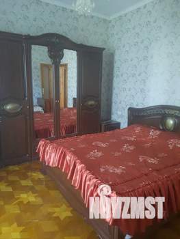 Дом 150м&sup2;, 2-этажный, посуточно, 