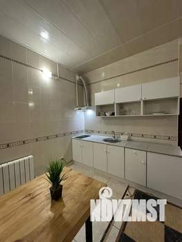 Дом 80м&sup2;, 2-этажный, посуточно, 