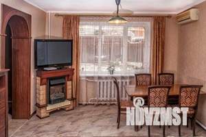 Дом 130м&sup2;, 2-этажный, посуточно, 