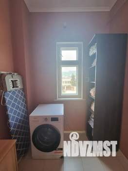 Дом 300м&sup2;, 3-этажный, посуточно, 