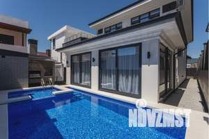 Дом 200м², 2-этажный, посуточно, 