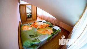 Дом 200м&sup2;, 3-этажный, посуточно, 