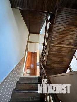 Дом 300м&sup2;, 3-этажный, посуточно, 