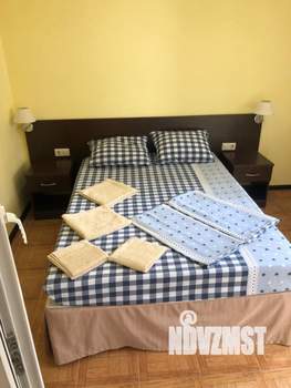 Дом 80м&sup2;, 3-этажный, посуточно, 