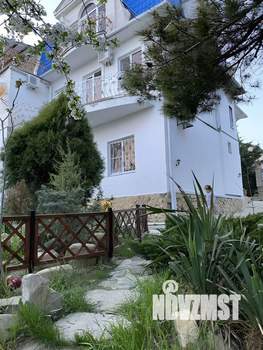 Дом 80м&sup2;, 3-этажный, посуточно, 