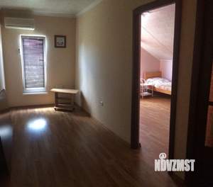 Таунхаус 140м², 2-этажный, на длительный срок, 