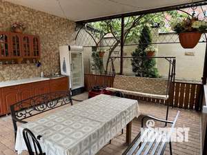 Дом 120м&sup2;, 3-этажный, посуточно, 