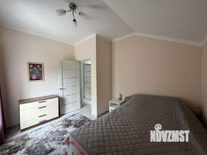 Дом 150м², 2-этажный, на длительный срок, 