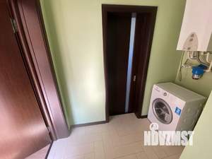 Дом 55м&sup2;, 3-этажный, посуточно, 