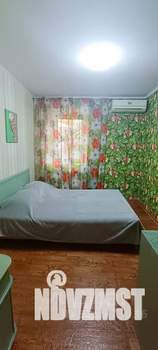 Дом 65м&sup2;, 2-этажный, посуточно, 