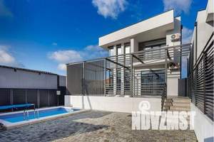 Дом 180м&sup2;, 2-этажный, посуточно, 