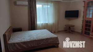 Дом 160м&sup2;, 2-этажный, посуточно, 