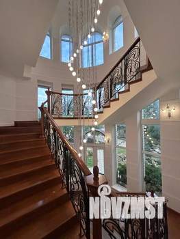 Дом 500м², 3-этажный, посуточно, 