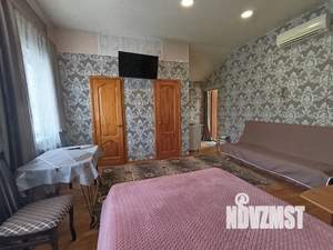 Дом 100м&sup2;, 3-этажный, посуточно, 