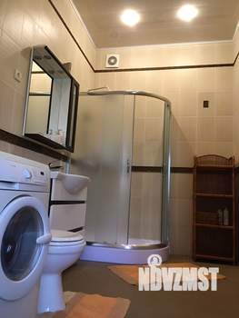 Дом 80м&sup2;, 3-этажный, посуточно, 