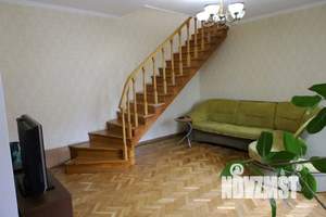 Дом 96м&sup2;, 2-этажный, посуточно, 