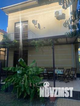 Дом 200м&sup2;, 3-этажный, посуточно, 