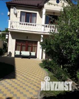 Дом 180м&sup2;, 2-этажный, посуточно, 