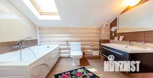 Дом 220м&sup2;, 2-этажный, посуточно, 