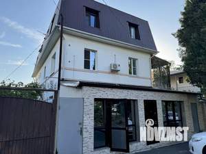 Дом 25м&sup2;, 3-этажный, посуточно, 