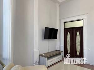 Дом 100м&sup2;, 3-этажный, посуточно, 