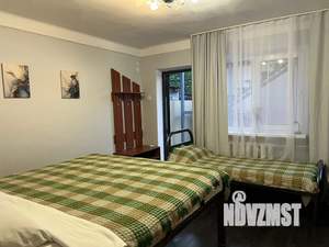 Дом 37м&sup2;, 2-этажный, посуточно, 