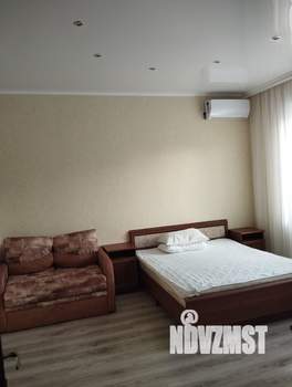 Дом 180м&sup2;, 2-этажный, посуточно, 