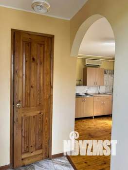 Дом 37м&sup2;, 2-этажный, посуточно, 