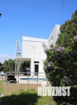 Дом 90м², 2-этажный, посуточно, 