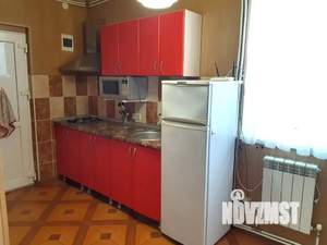 Дом 40м&sup2;, 2-этажный, посуточно, 