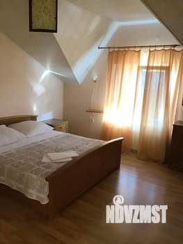 Дом 130м&sup2;, 2-этажный, на длительный срок, 