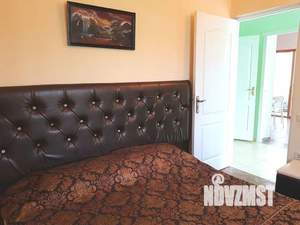 Дом 70м&sup2;, 3-этажный, посуточно, 