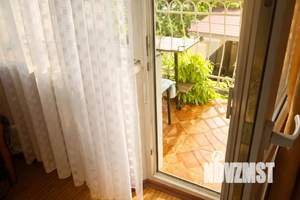 Дом 160м&sup2;, 2-этажный, посуточно, 