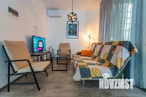 Дом 65м&sup2;, 2-этажный, посуточно, 