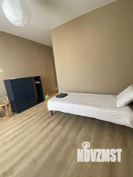 Коттедж 180м&sup2;, 2-этажный, на длительный срок, 