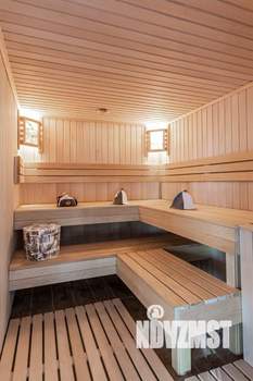 Коттедж 300м&sup2;, 2-этажный, на длительный срок, 