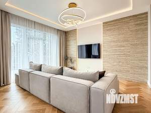 Коттедж 265м&sup2;, 3-этажный, участок 4 сот.  